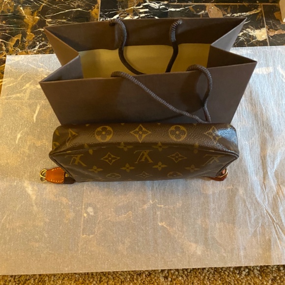LOUIS VUITTON MONOGRAM POUCHETTE ACCESSOIRES - Picture 3 of 11